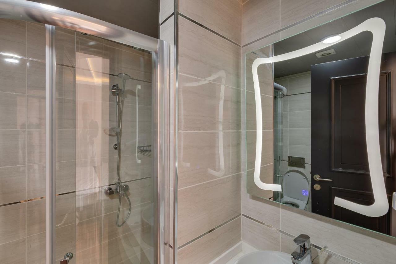 City Hotel באטומי מראה חיצוני תמונה